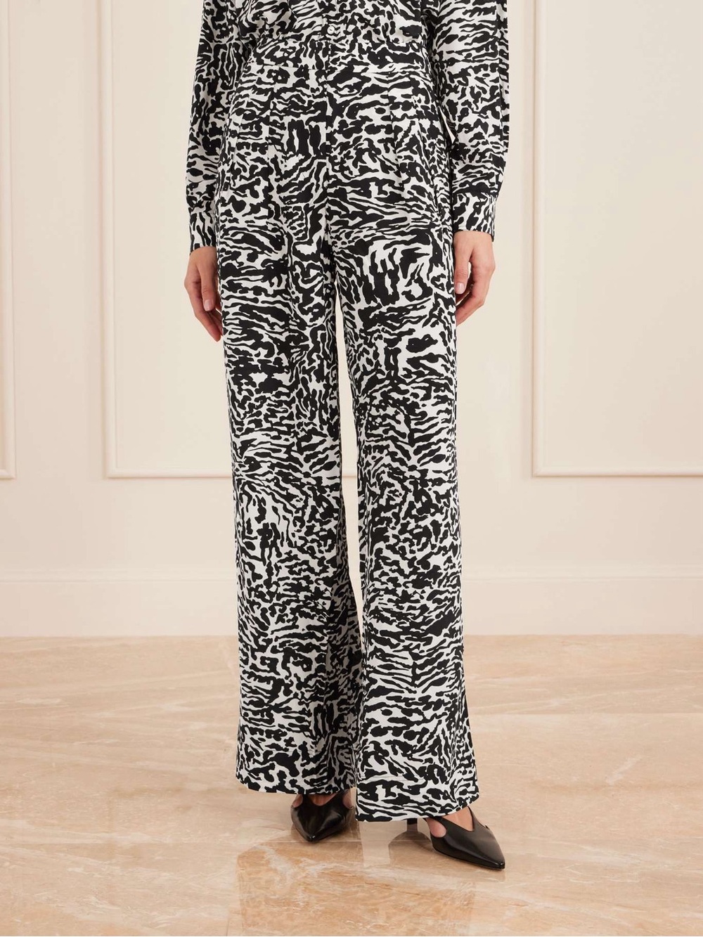 Ulla Johnson Aviva printed silk crepe de chine wide-leg pants size 8 silk